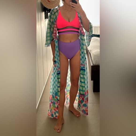 PATBO ANTIBES COVERUP - Picture 2 of 2